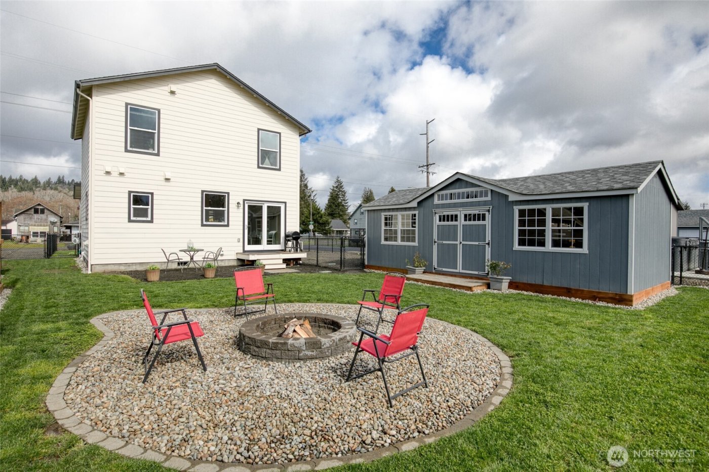 325 E Scott Street , Aberdeen, WA 98520