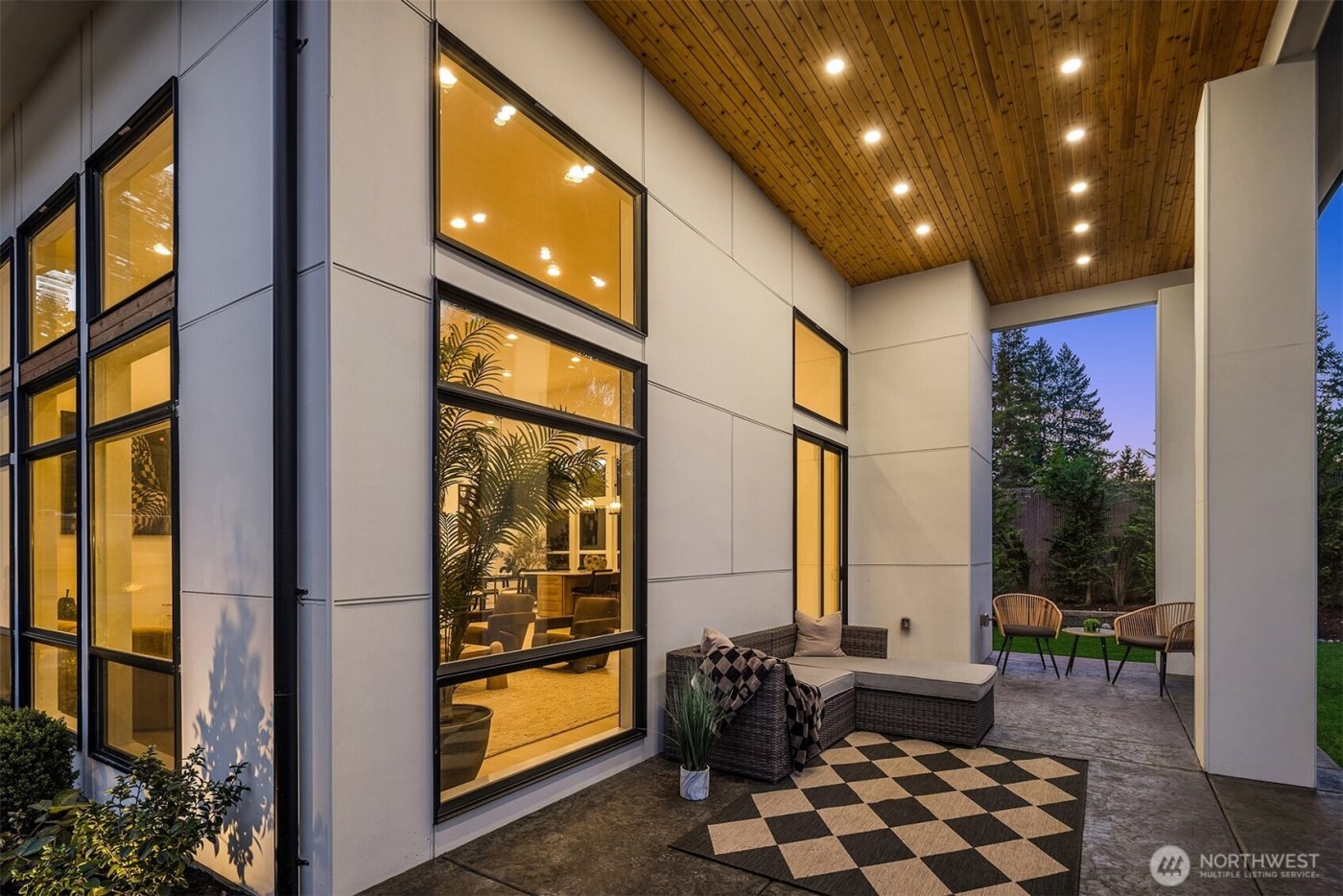 5539 116th Avenue NE, Kirkland, WA 98033