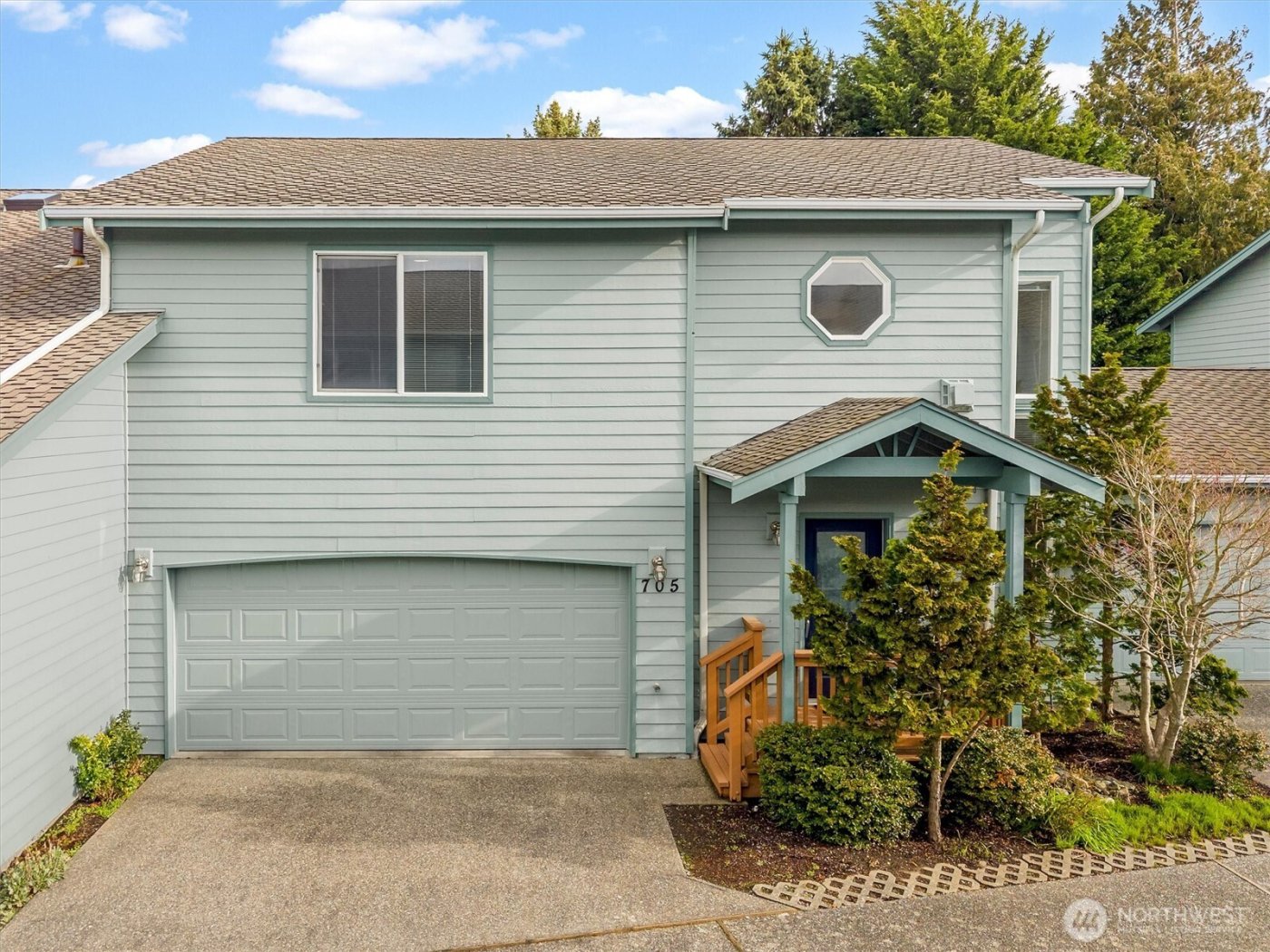 705 Finley Lane #N2, La Conner, WA 98257