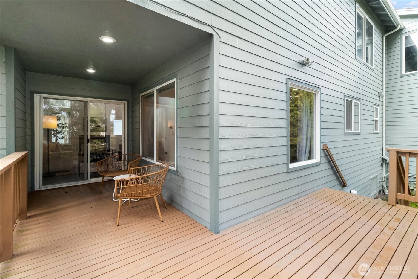 705 Finley Lane #N2, La Conner, WA 98257