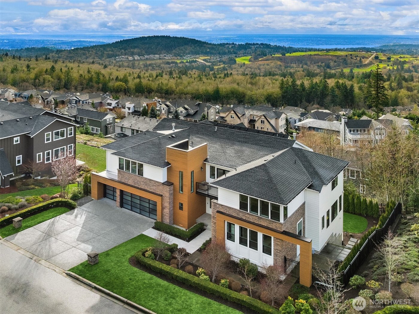 6981 171st Court SE, Bellevue, WA 98006-5038