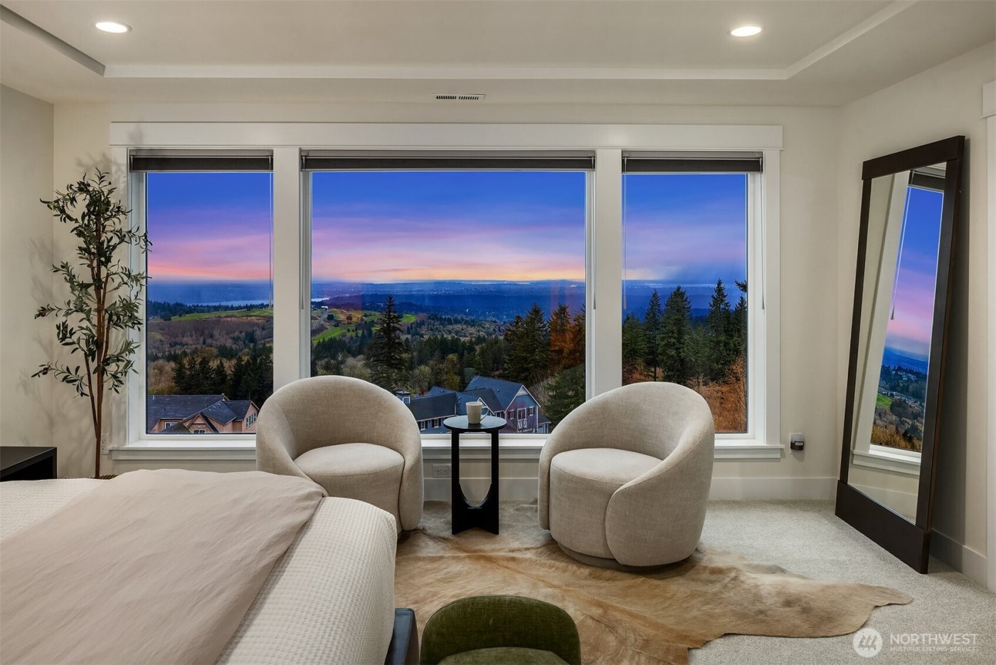 6981 171st Court SE, Bellevue, WA 98006-5038