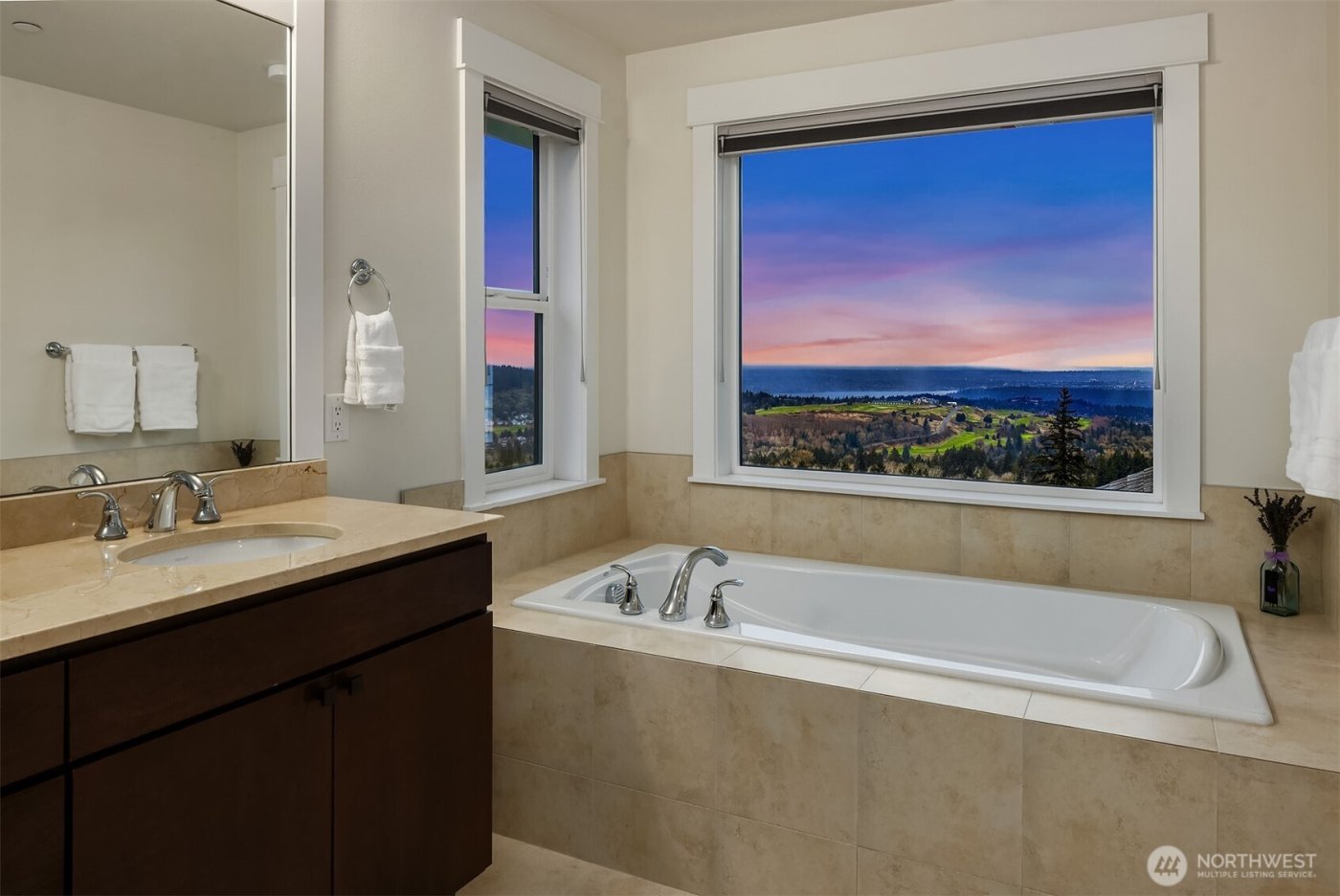 6981 171st Court SE, Bellevue, WA 98006-5038