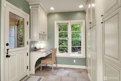 2686 44th Avenue W, Seattle, WA 98199 - Photo 11