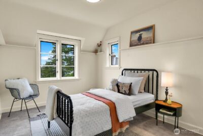 2686 44th Avenue W, Seattle, WA 98199 - Photo 22