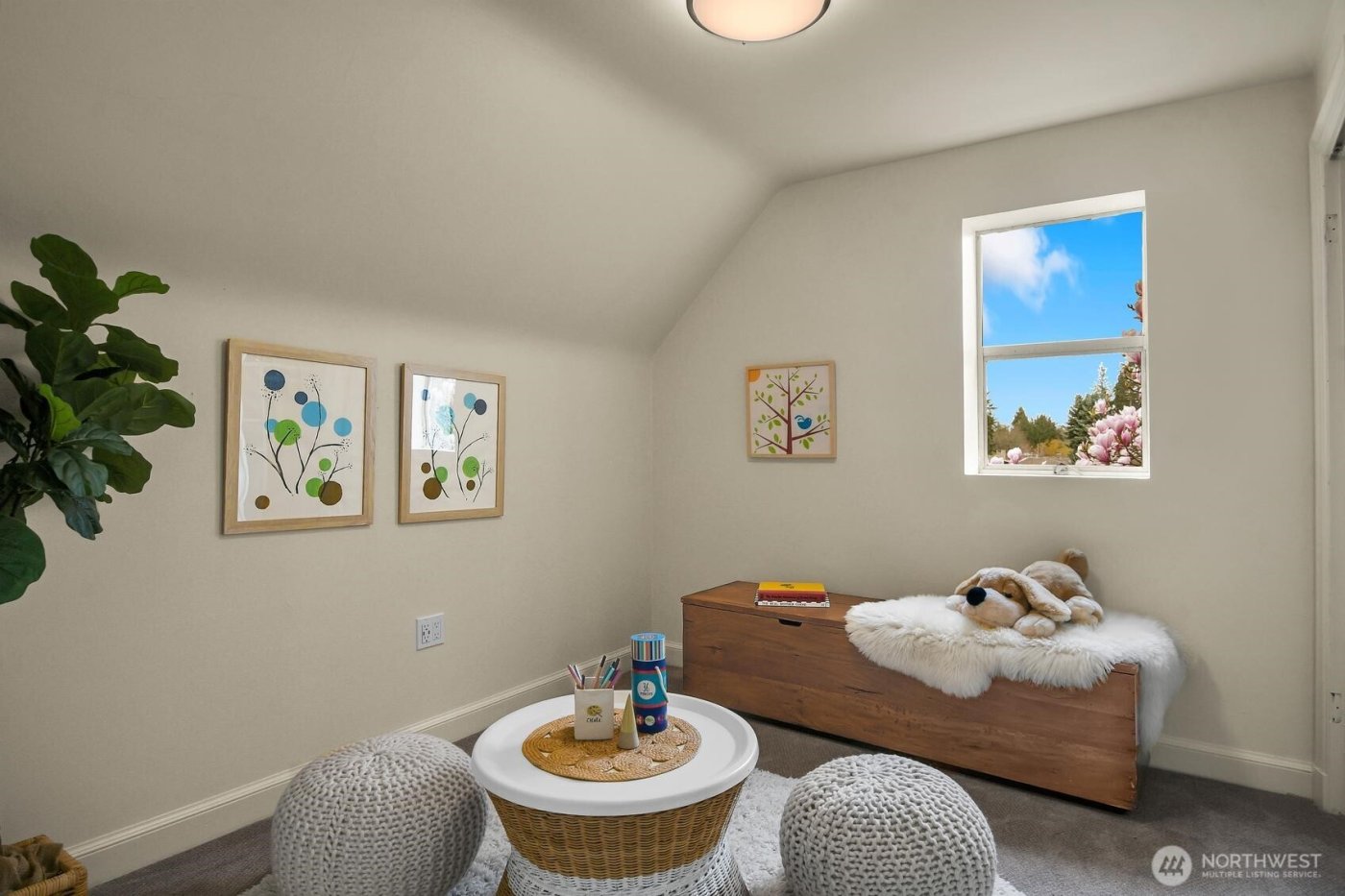 2686 44th Avenue W, Seattle, WA 98199