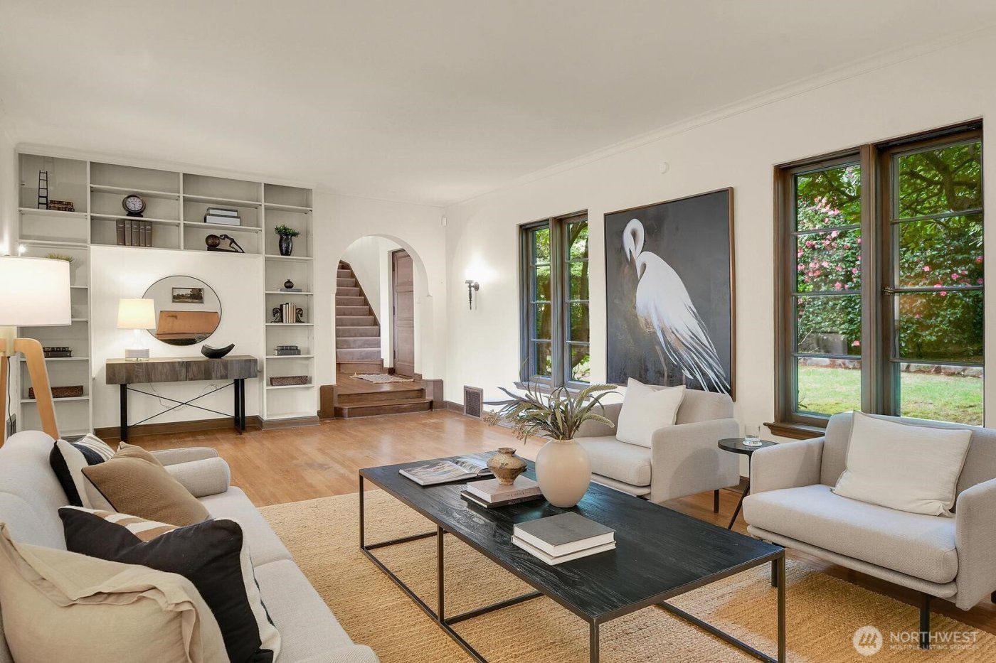 2686 44th Avenue W, Seattle, WA 98199