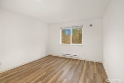 14006 NE 181st Place #B205, Woodinville, WA 98072 - Photo 14