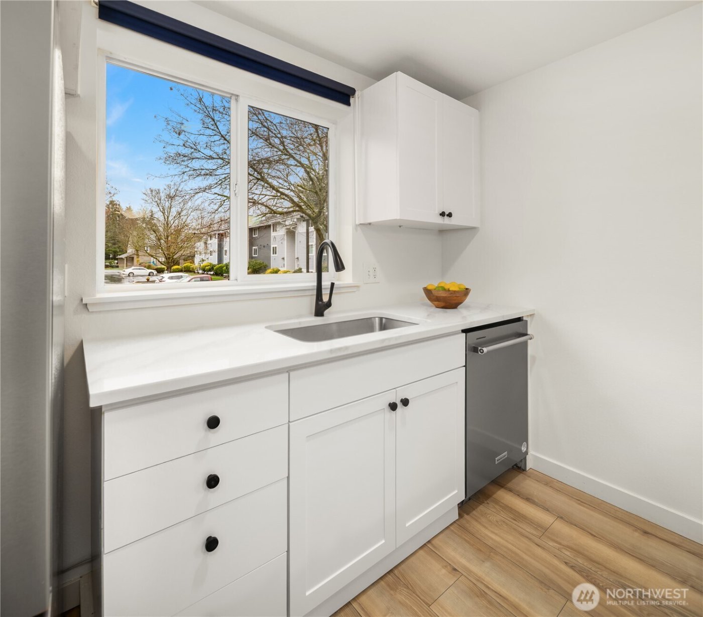 14006 NE 181st Place #B205, Woodinville, WA 98072