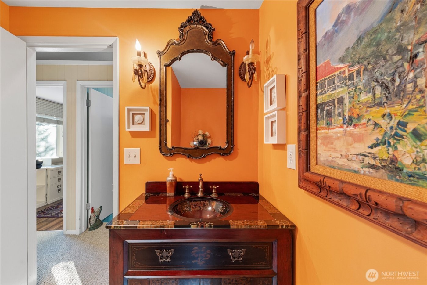 4951 Surfcrest Drive , Oak Harbor, WA 98277-7900