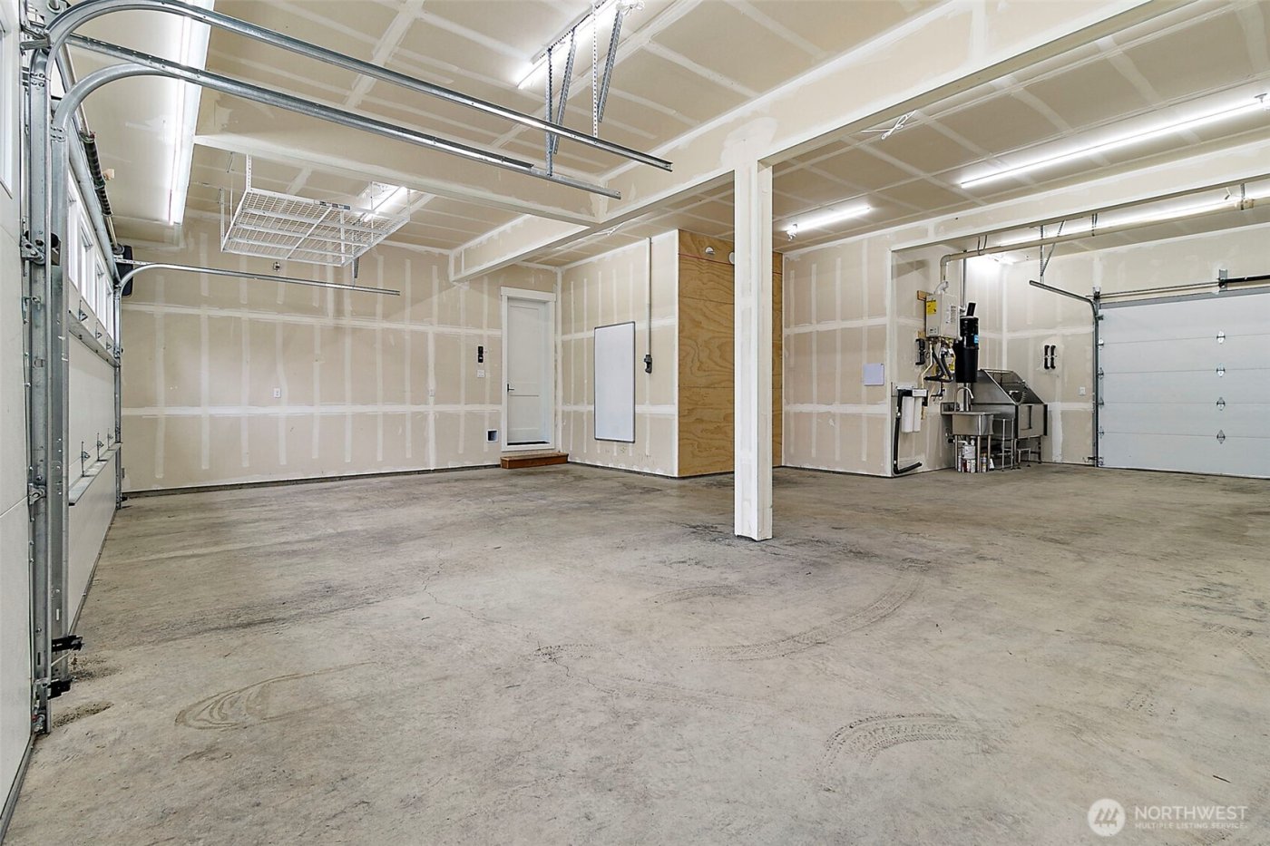 23670 SE 448th Street , Enumclaw, WA 98022
