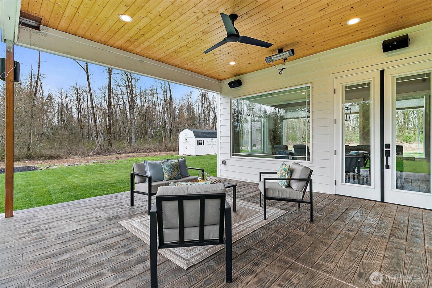 23670 SE 448th Street , Enumclaw, WA 98022