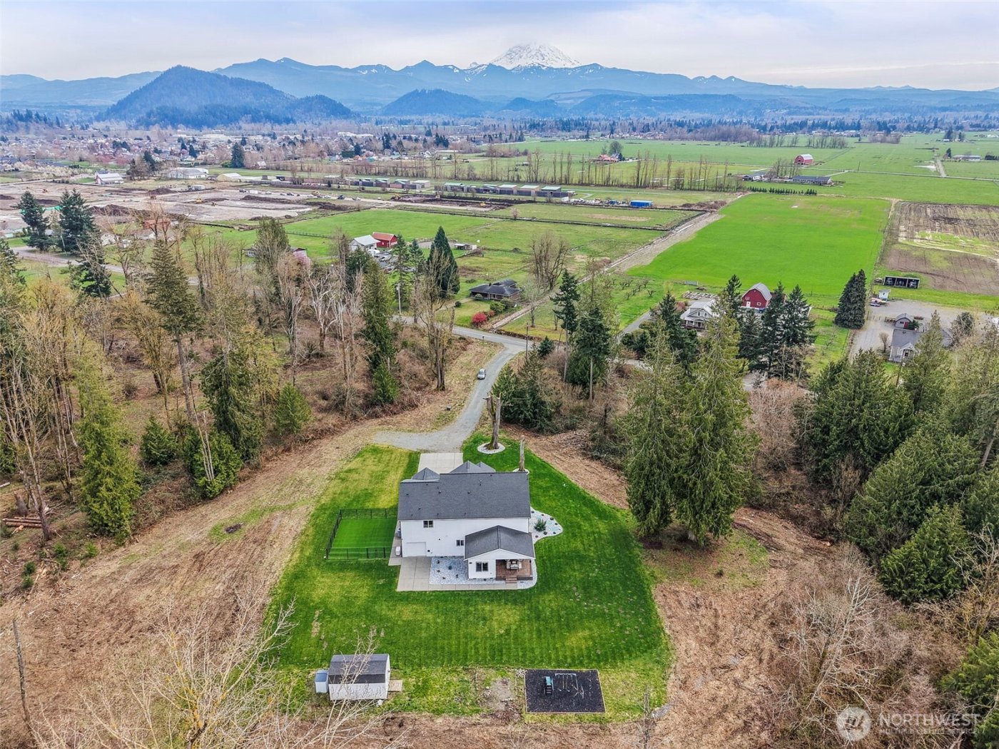 23670 SE 448th Street , Enumclaw, WA 98022
