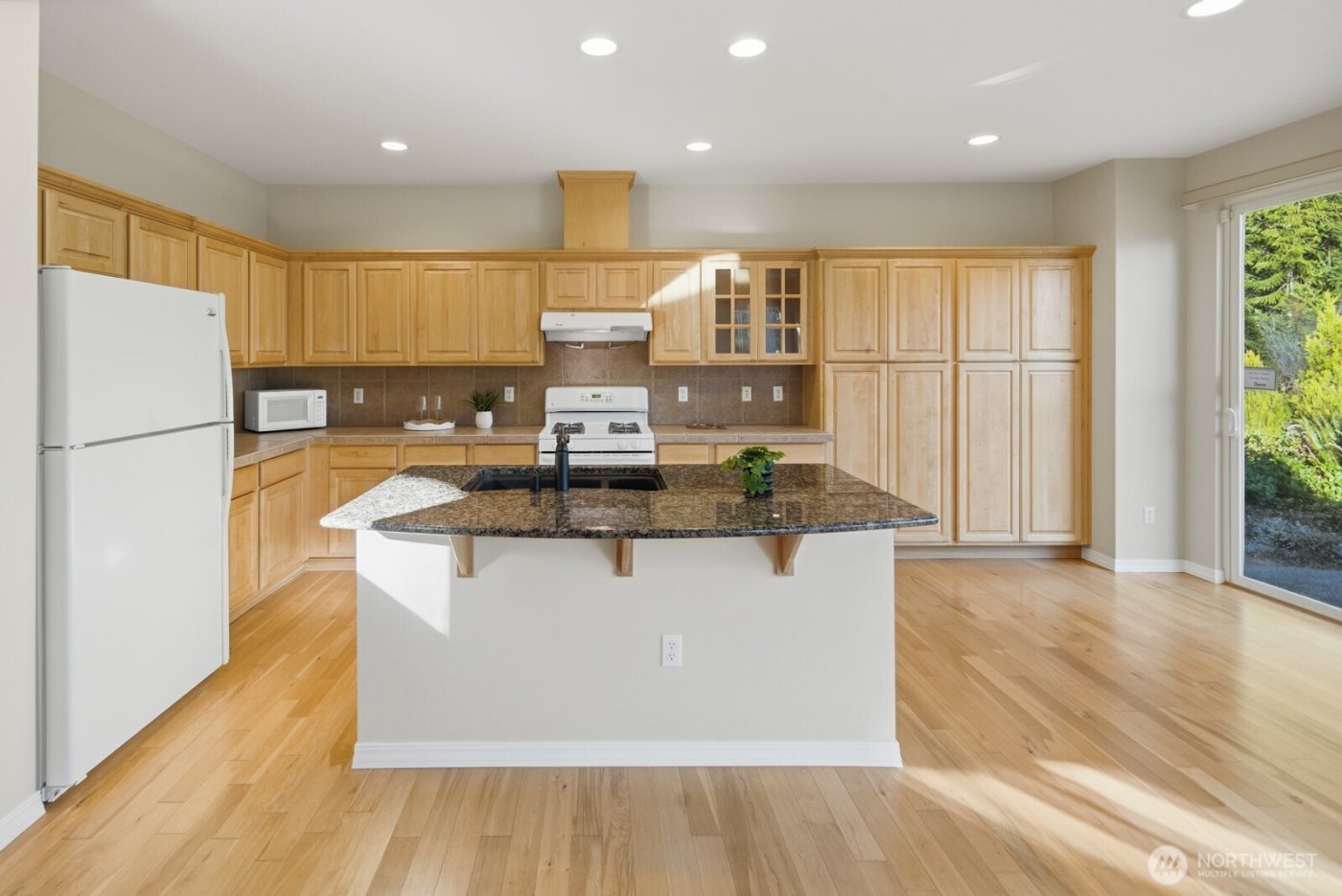 24036 NE Adair Road , Redmond, WA 98053