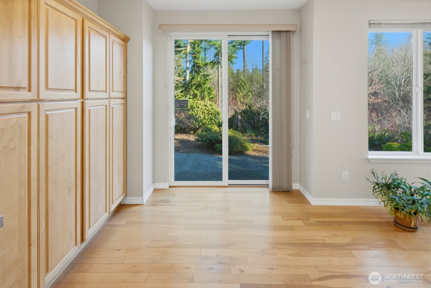24036 NE Adair Road , Redmond, WA 98053