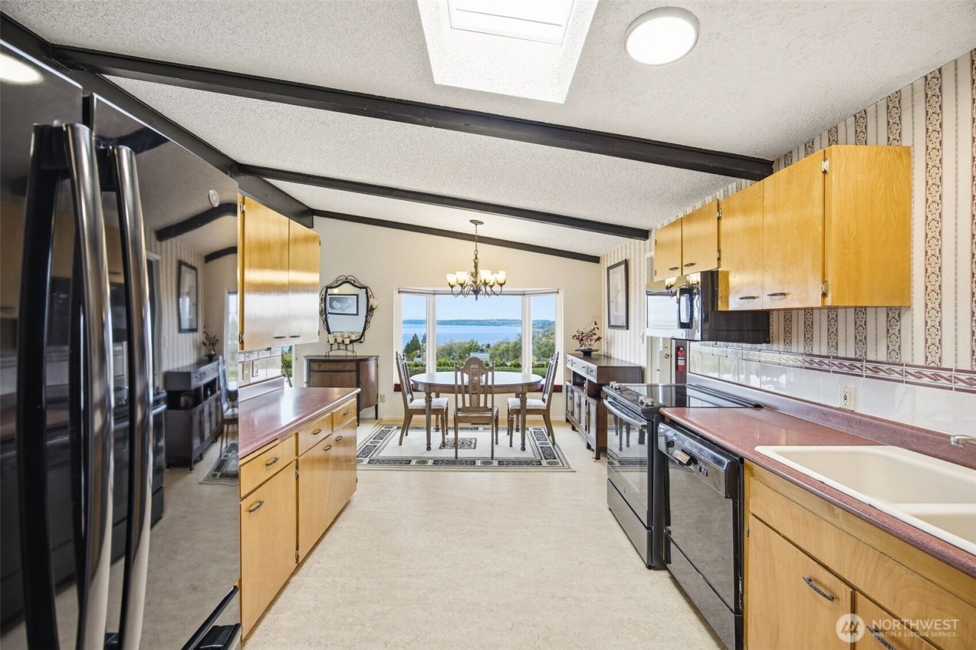 204 SW 298th Place , Federal Way, WA 98023