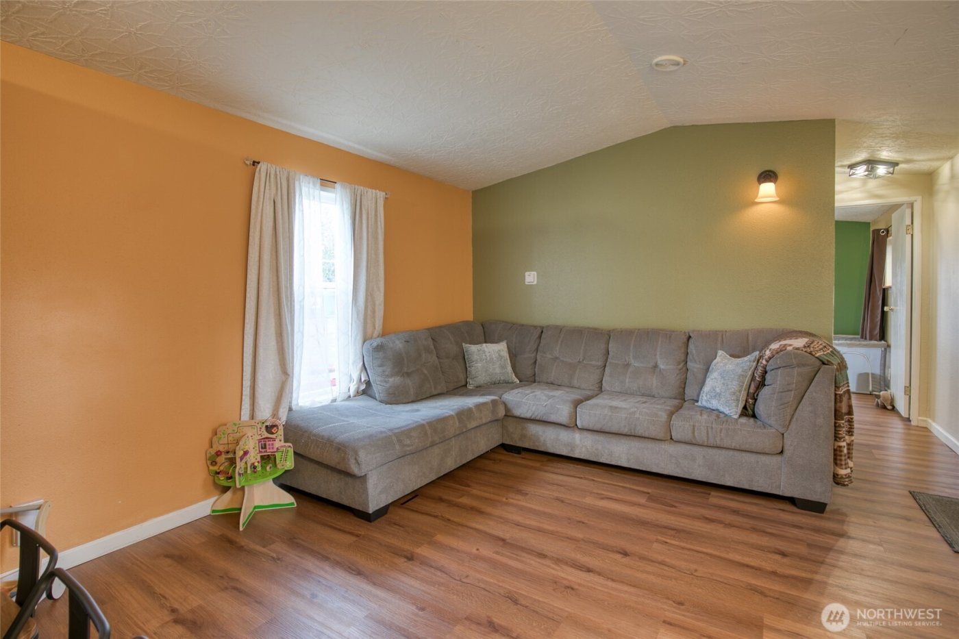 1900 Broadway #2, Hoquiam, WA 98550