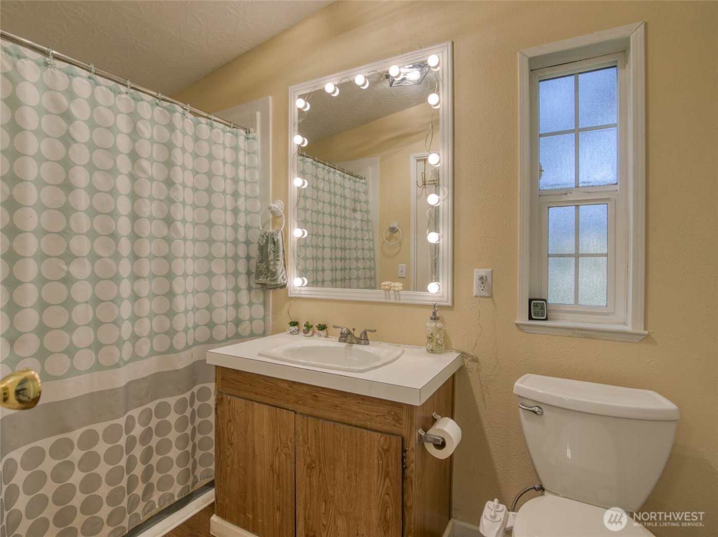 1900 Broadway #2, Hoquiam, WA 98550