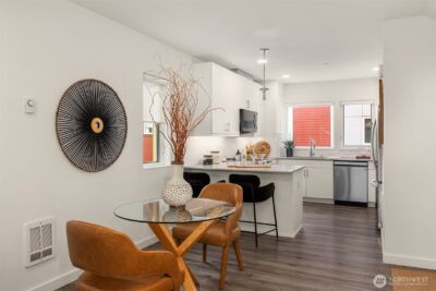 12526 15th Avenue NE #D, Seattle, WA 98125 - Photo 14