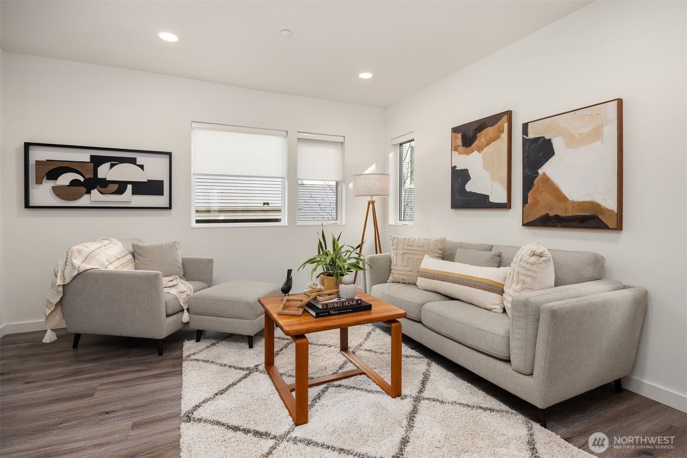 12526 15th Avenue NE #D, Seattle, WA 98125