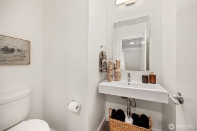 12526 15th Avenue NE #D, Seattle, WA 98125 - Photo 7