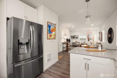 12526 15th Avenue NE #D, Seattle, WA 98125 - Photo 10