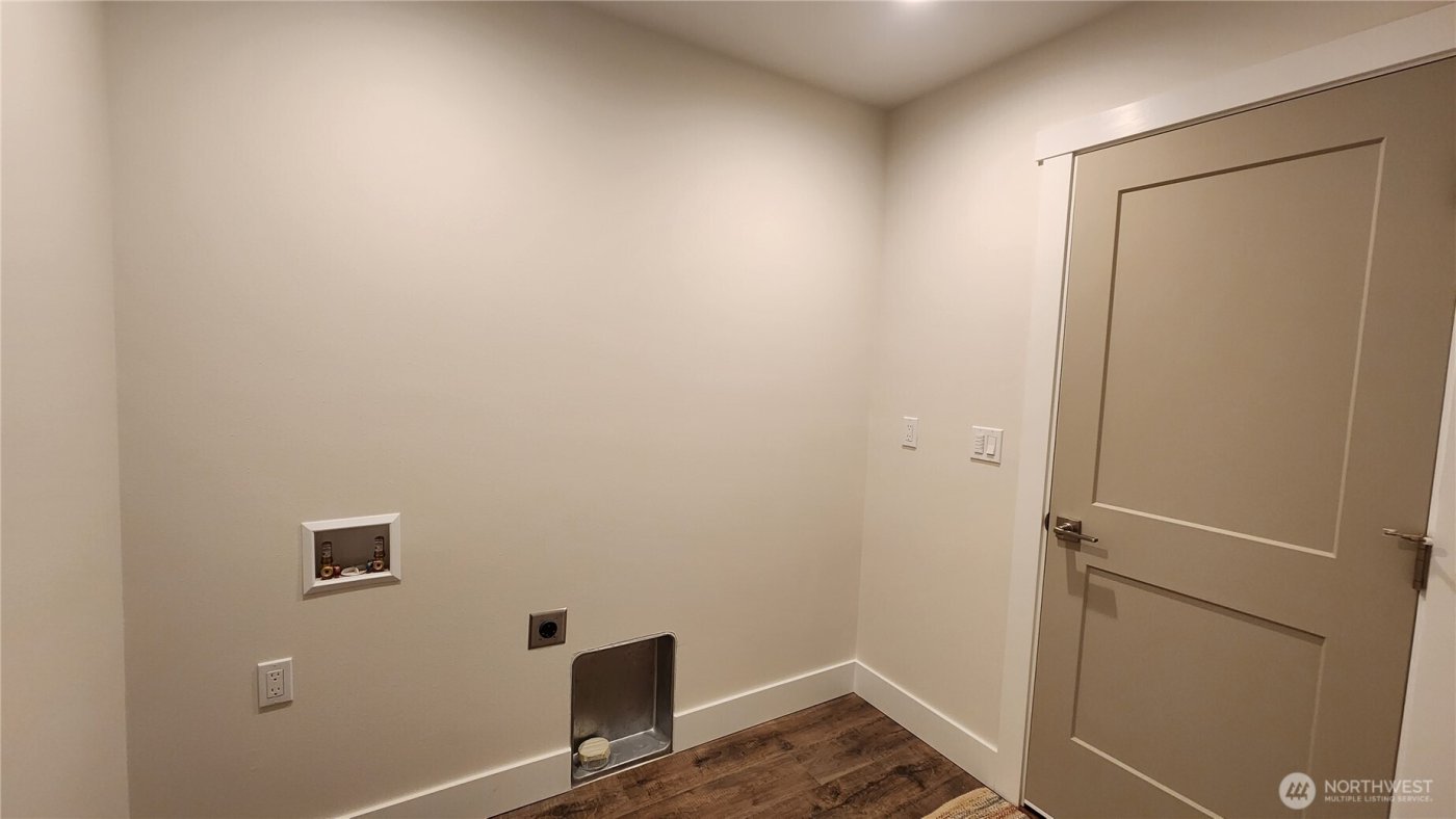 360 Lake View Loop NE, Ocean Shores, WA 98569