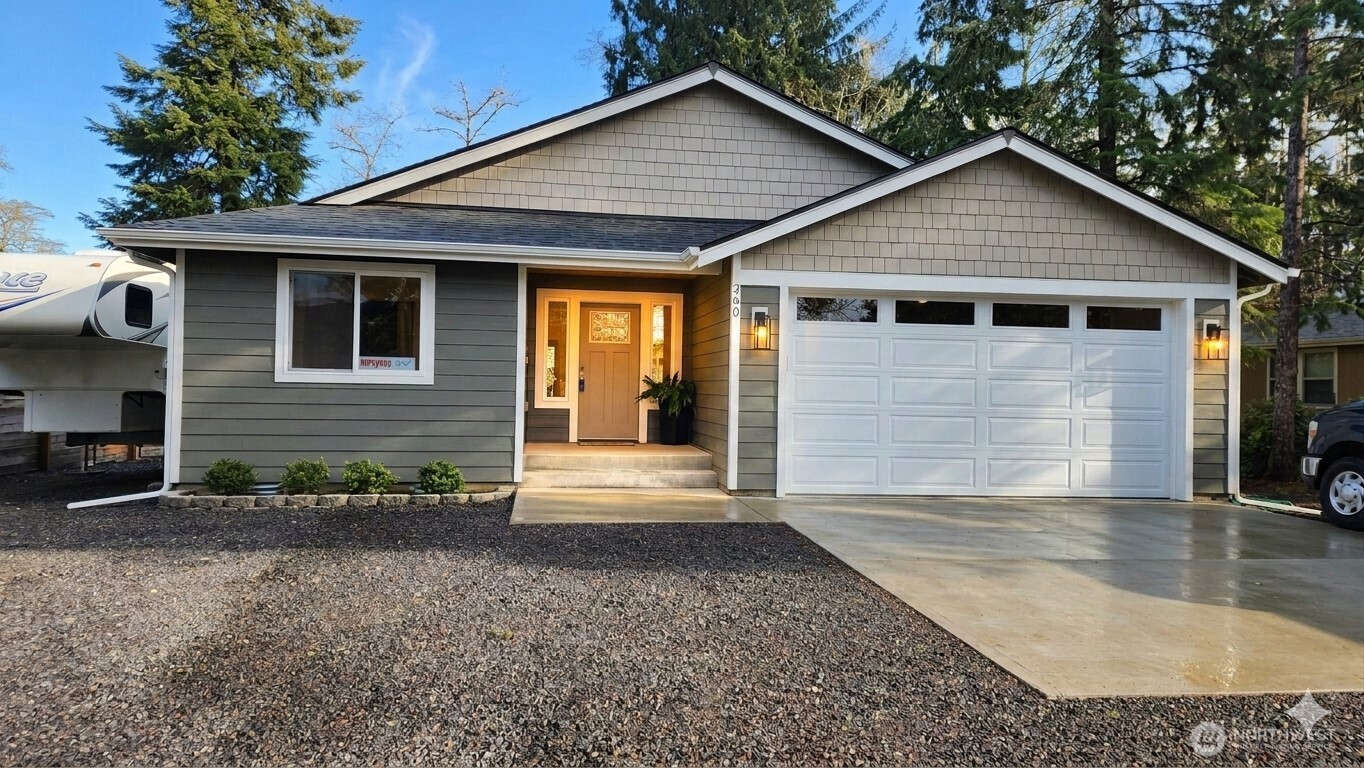 360 Lake View Loop NE, Ocean Shores, WA 98569