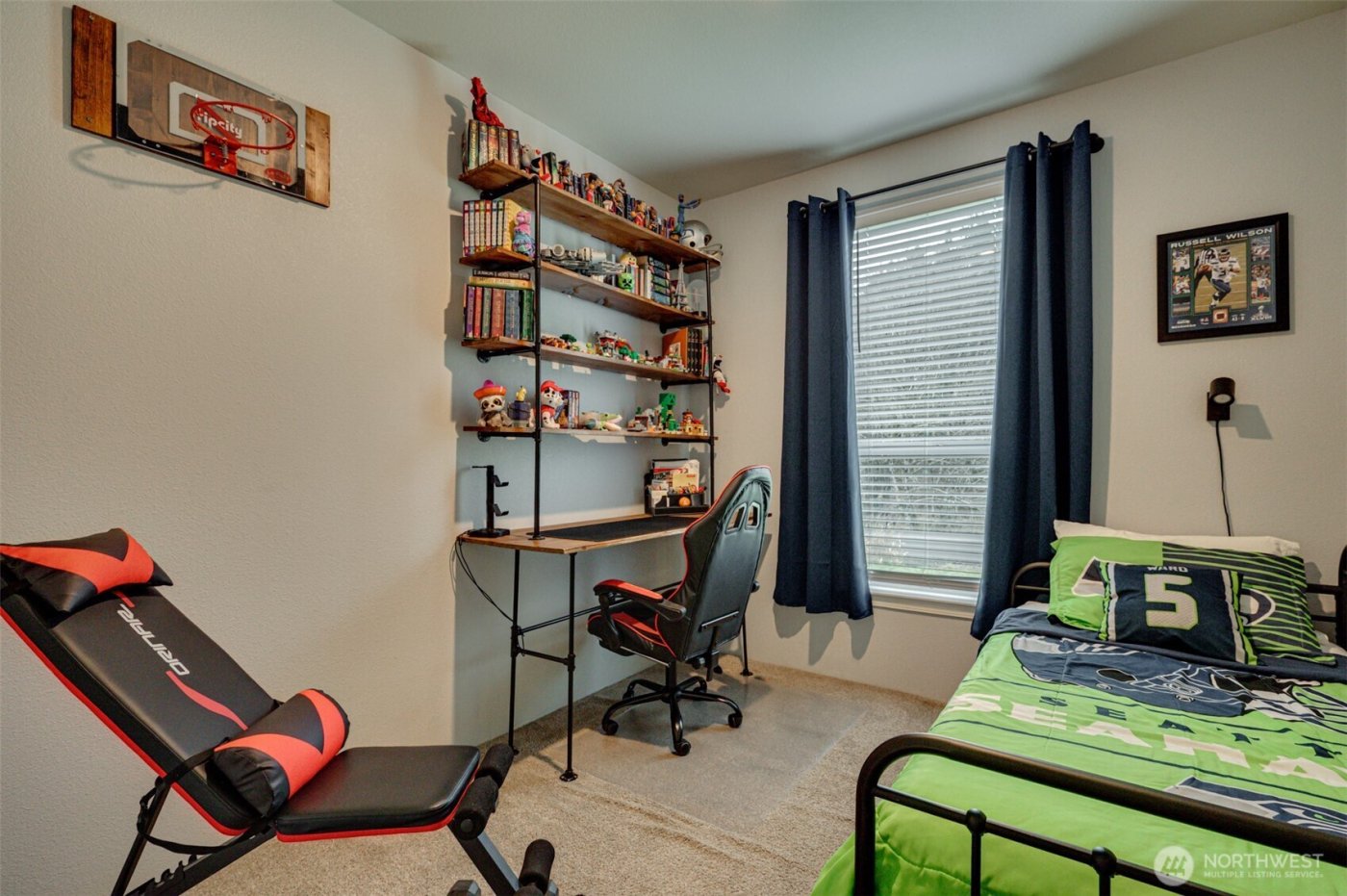 1020 Harmony Drive , Longview, WA 98632