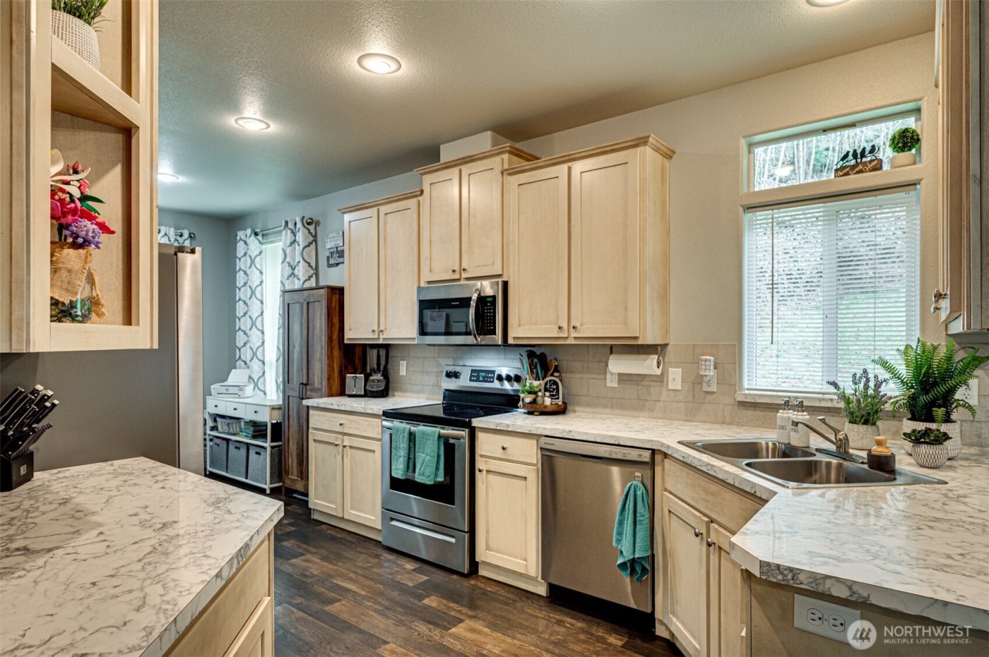 1020 Harmony Drive , Longview, WA 98632