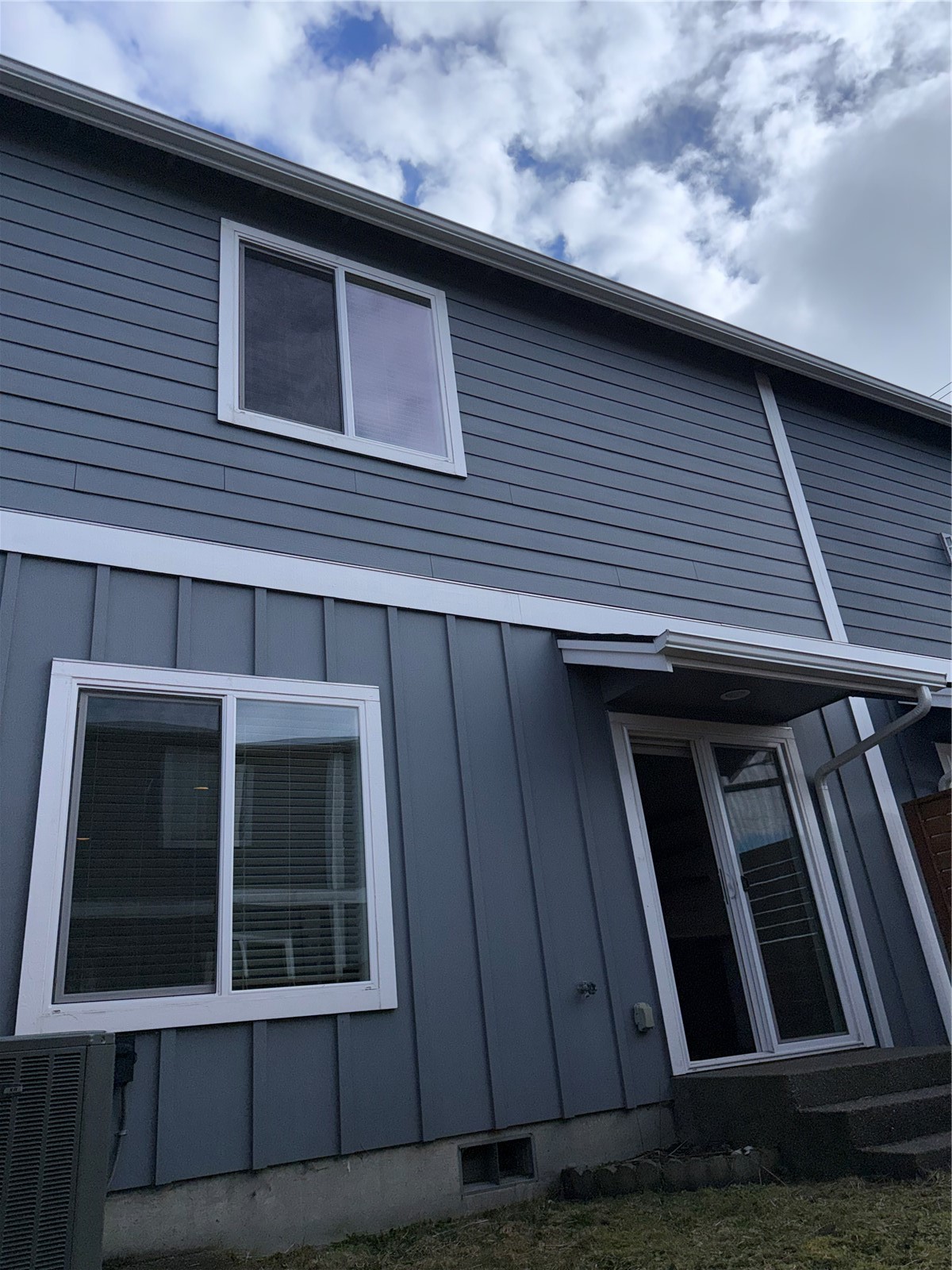 909 Washington Avenue S, Long Beach, WA 98631