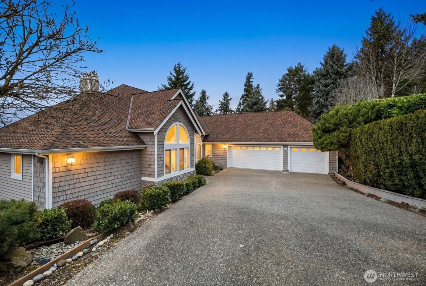 1665 204th Avenue NE, Sammamish, WA 98074