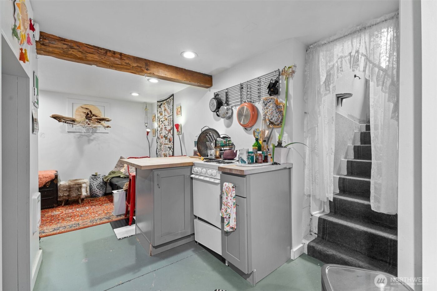 1053 S Southern Street , Seattle, WA 98108