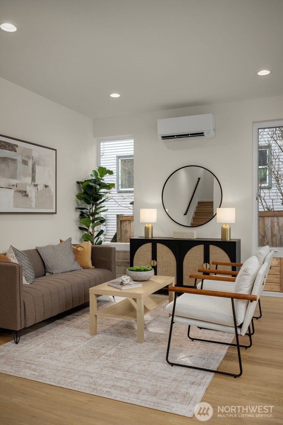 3914 B S Juneau Street , Seattle, WA 98118