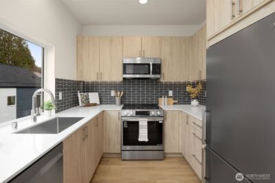 3914 B S Juneau Street , Seattle, WA 98118 - Photo 15