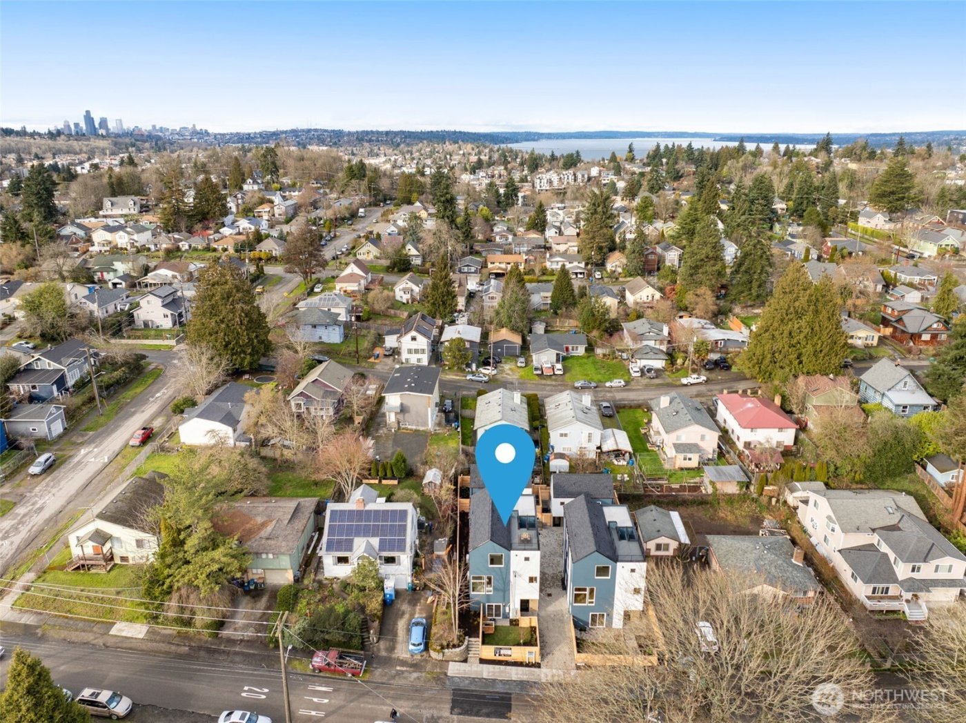 3914 B S Juneau Street , Seattle, WA 98118