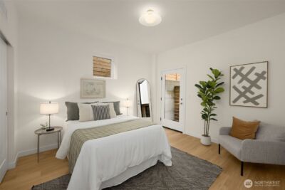 3914 B S Juneau Street , Seattle, WA 98118 - Photo 4