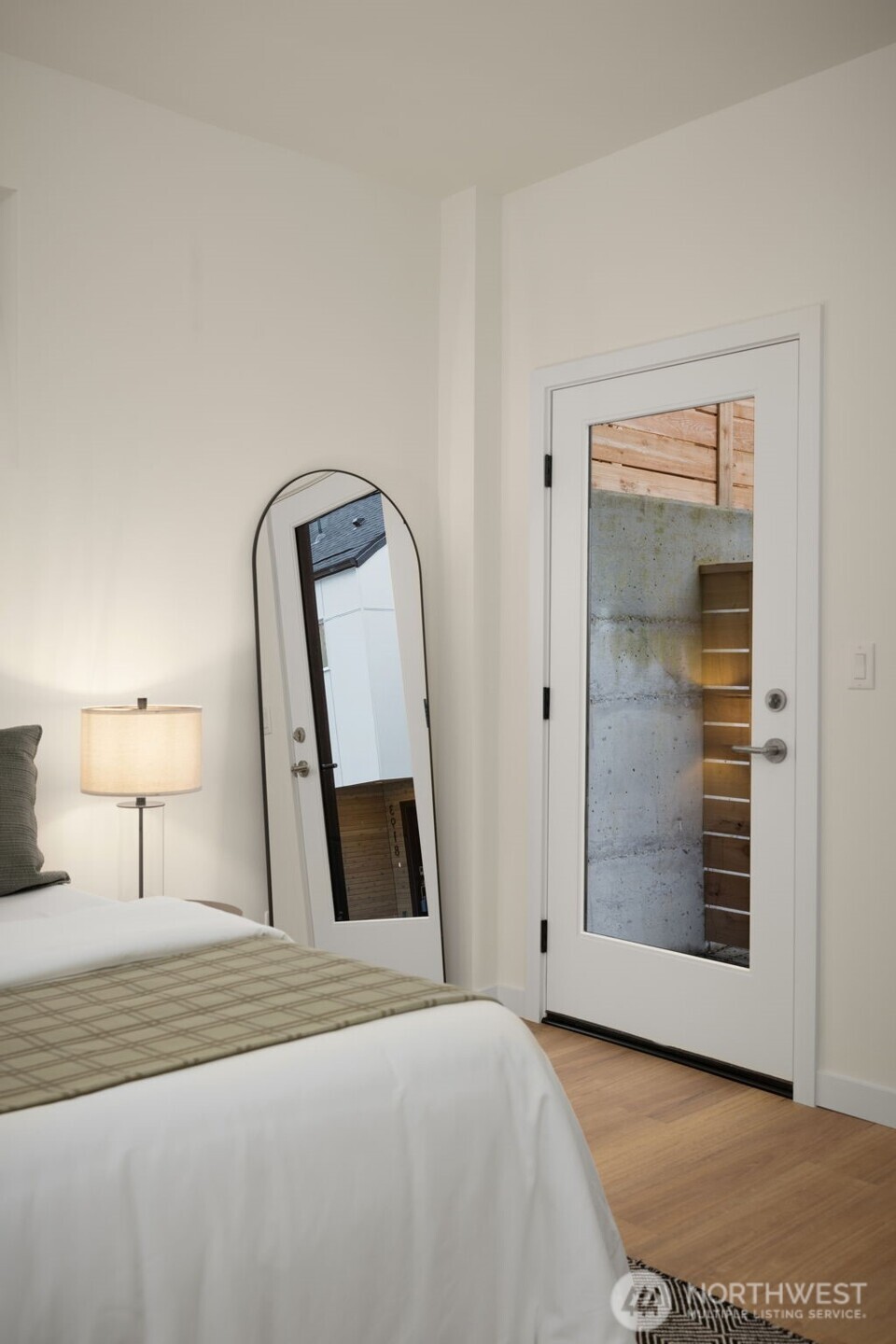 3914 B S Juneau Street , Seattle, WA 98118