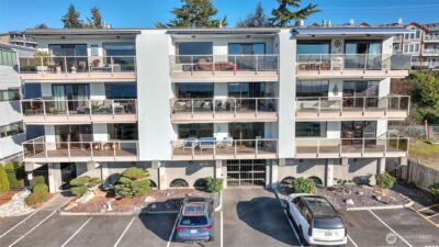 22222 Dock Avenue S #1B, Des Moines, WA 98198 - Photo 32
