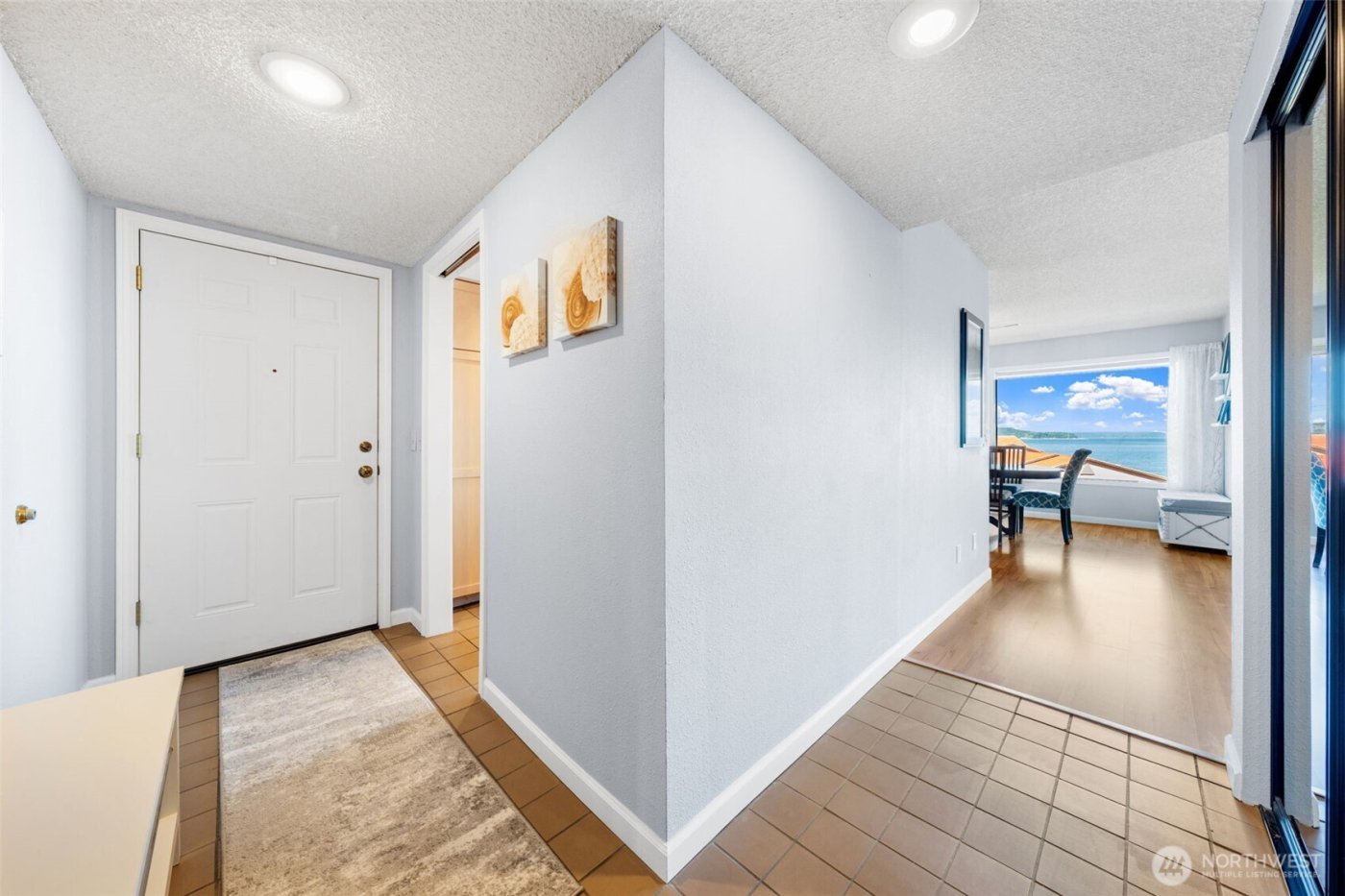 28313 Redondo Way S #102, Des Moines, WA 98198