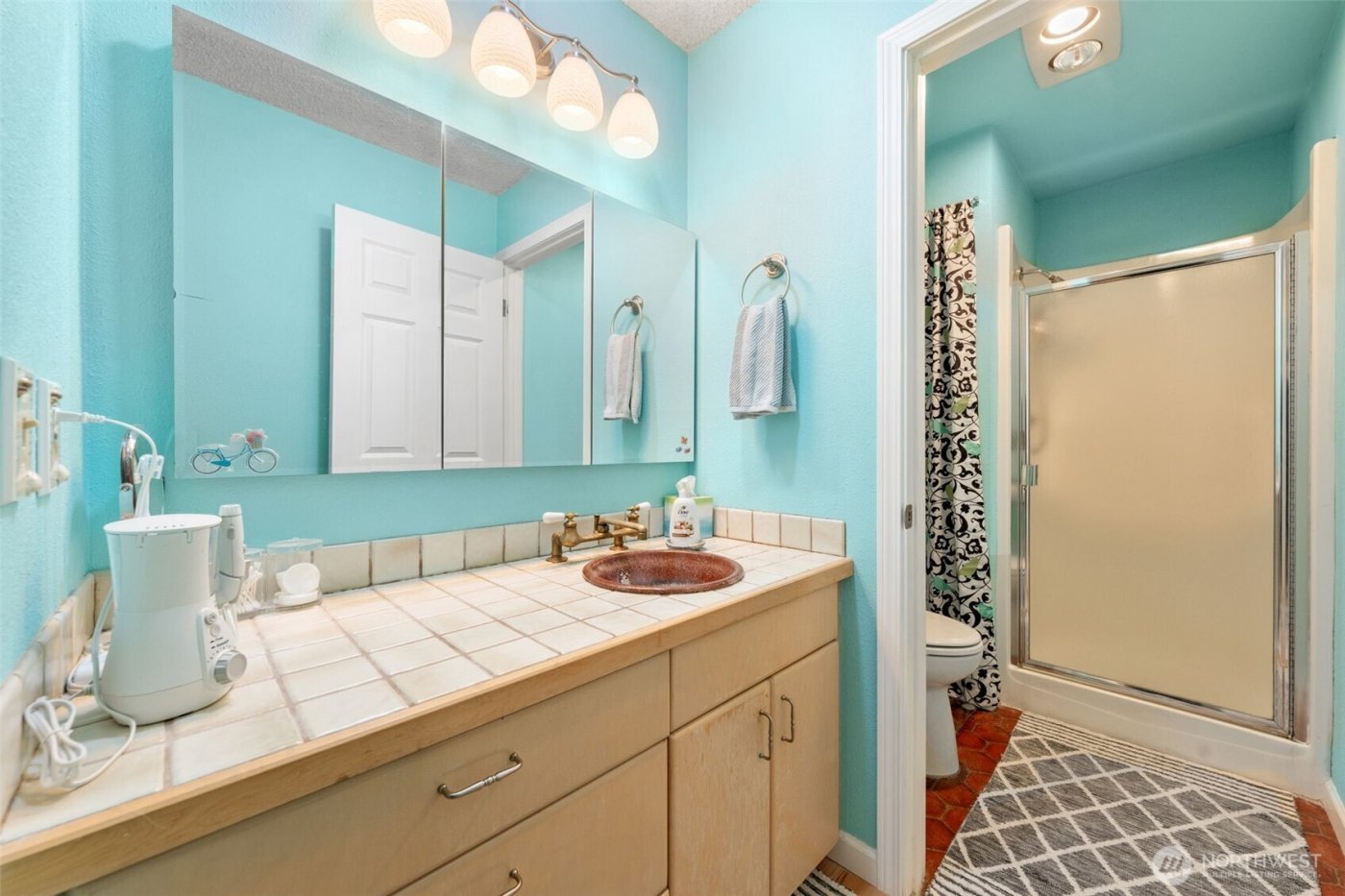 28313 Redondo Way S #102, Des Moines, WA 98198