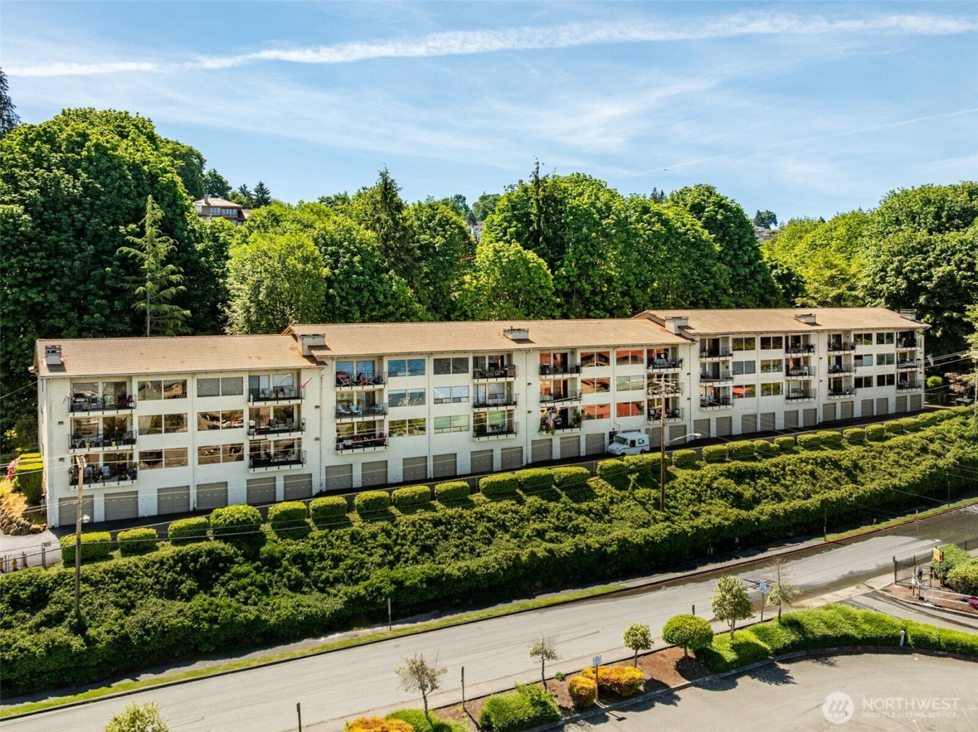 28313 Redondo Way S #102, Des Moines, WA 98198