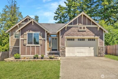 2525 189th Street Ct E, Tacoma, WA 98445