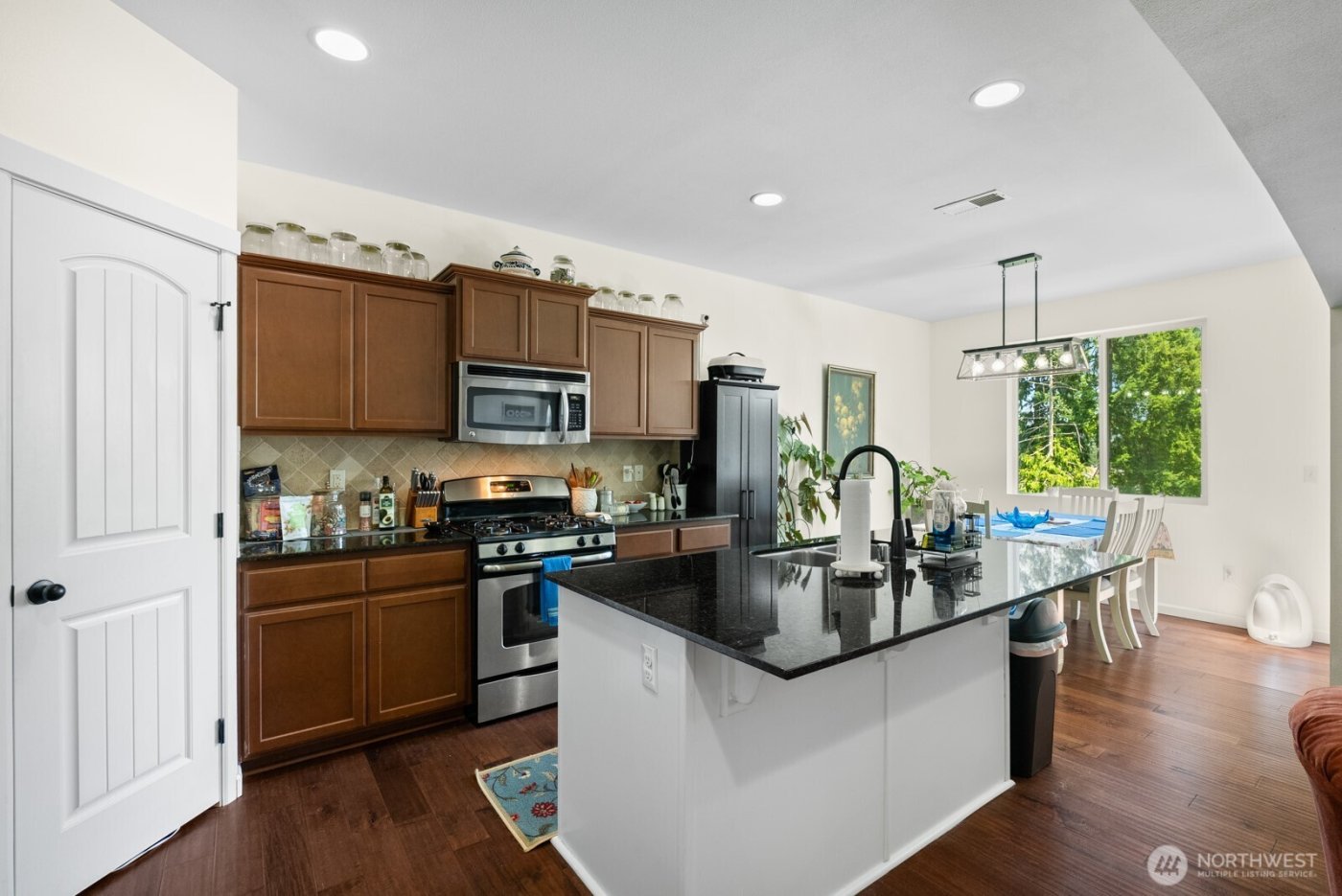 2525 189th Street Ct E, Tacoma, WA 98445