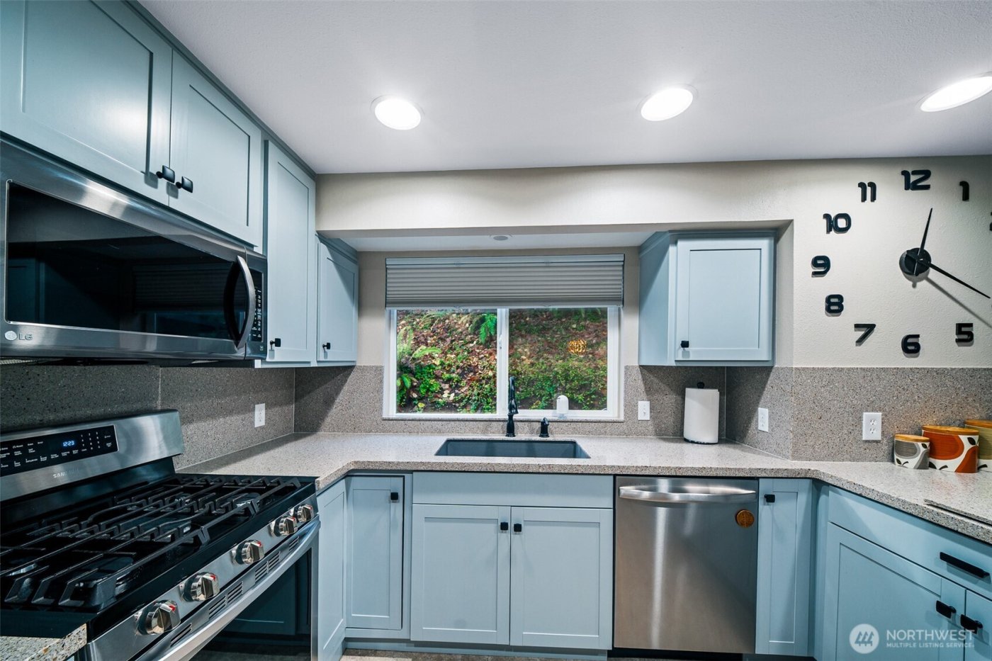 4929 Black Lake Boulevard SW, Olympia, WA 98502