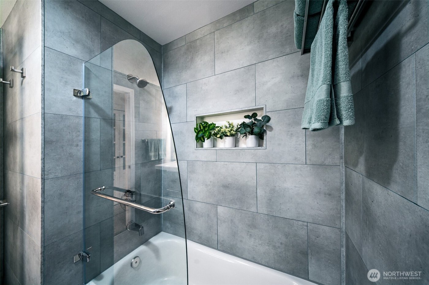 4929 Black Lake Boulevard SW, Olympia, WA 98502