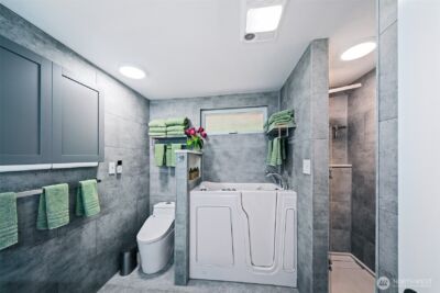 4929 Black Lake Boulevard SW, Olympia, WA 98502 - Photo 24