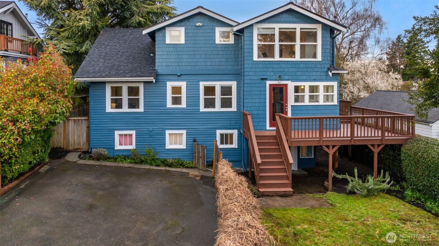 5233 S Orchard Terrace , Seattle, WA 98118