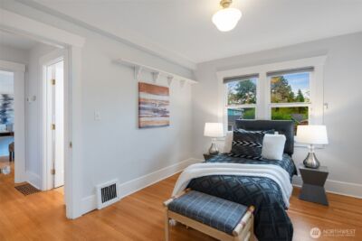 5233 S Orchard Terrace , Seattle, WA 98118 - Photo 14