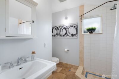 5233 S Orchard Terrace , Seattle, WA 98118 - Photo 23